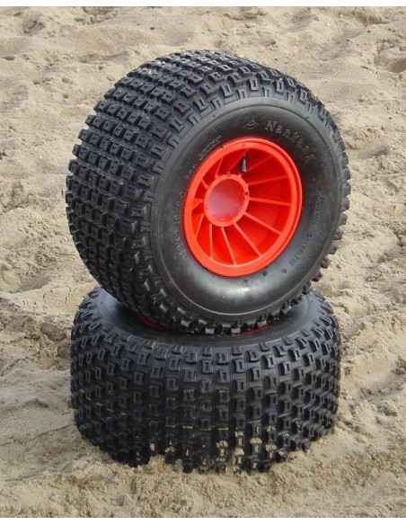 CadKat EuroTrax Mise à l'eau Roues 18*9.5 Crampon Catamarans CadKat EuroTrax Mise à l'eau Roues 18*9.5 Crampon Catamarans