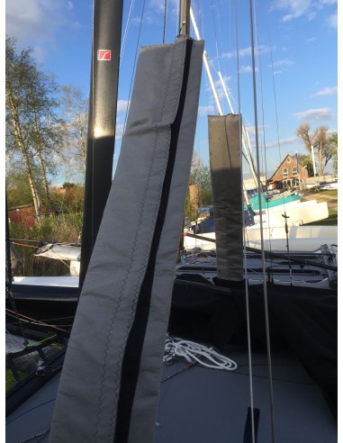 Kangaroo Sail Nacra F20 Carbon FCS Rudder Covers Kangaroo Sail Nacra F20 Carbon FCS Rudder Covers