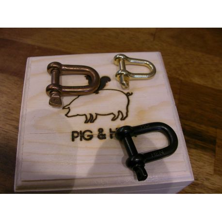 pig & Hen bracelet handmade amsterdam rope shackle rum ron