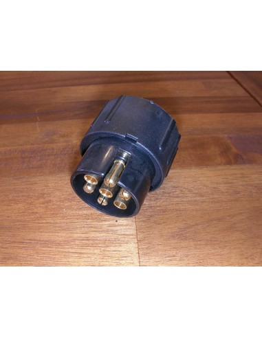 Remorques Adaptateur Prises 13 pôles sur 7 pôles Remorques Adaptateur Prises 13 pôles sur 7 pôles