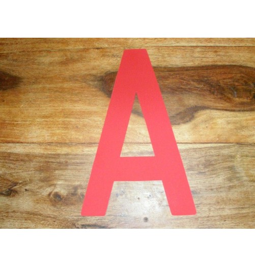 Sails Letter Insigna Self Adhesive Red 300mm