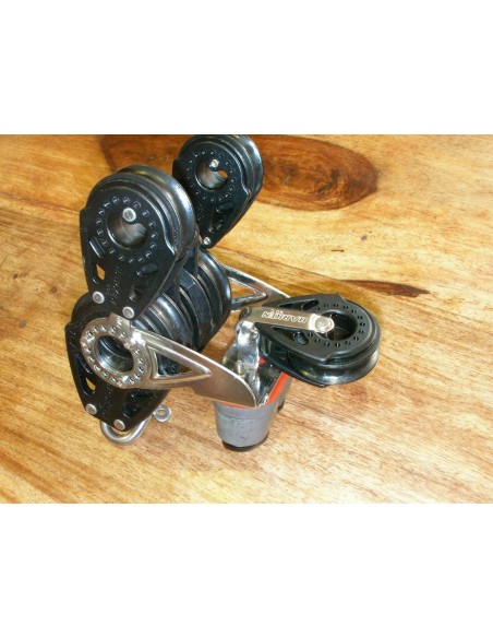 Harken Carbo Poulie 57mm Sixtuple Ratchets pour Palan 10:1 HC8454M H2O Sensations Harken Carbo Poulie 57mm Sixtuple Ratchets pour Palan 10:1 HC8454M H2O Sensations